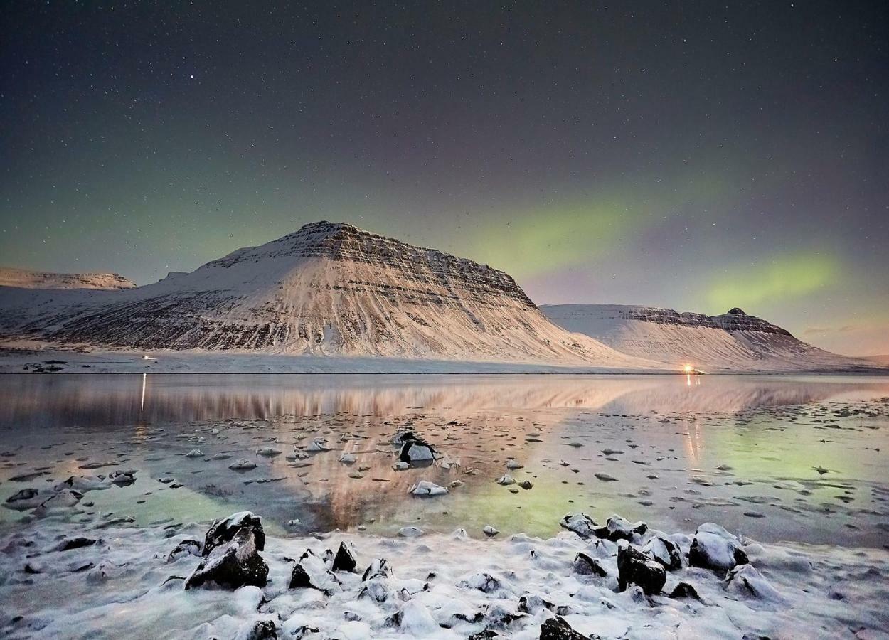 Sudavik Guesthouse Súðavík Exteriör bild